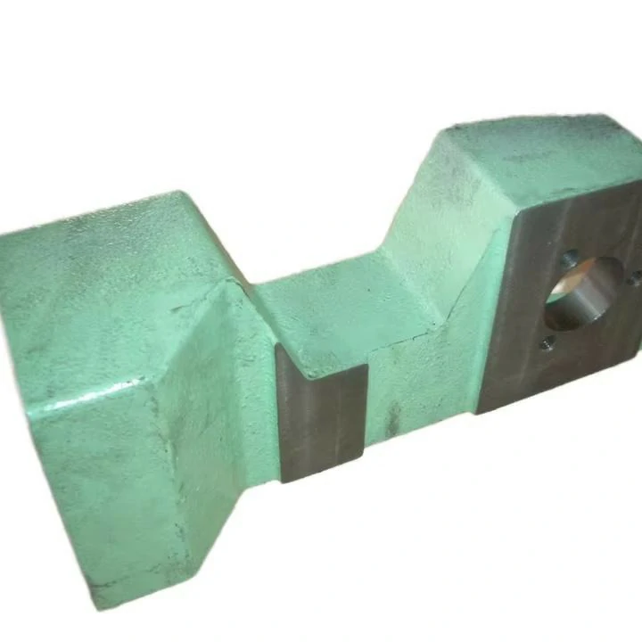 Cast iron has strong vibration damping and wear resistance. It is mostly made into machine tool bases, equipment frames and heavy-duty fixture platforms.